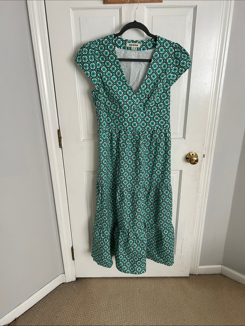 Boden Green Geometric V-Neck Midi Dress